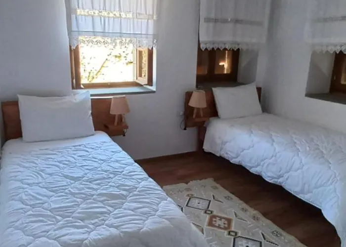 Shtepia E Trendafilave * Përmet